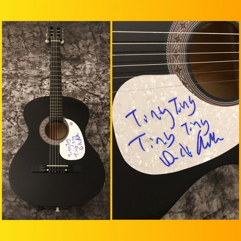GFA HAPPIER ALONE STAR * AUSTIN MEADE * SIGNED ACOUSTIC GUITAR W/INSCRIP COA COLLECTIBLE MEMORABILIA