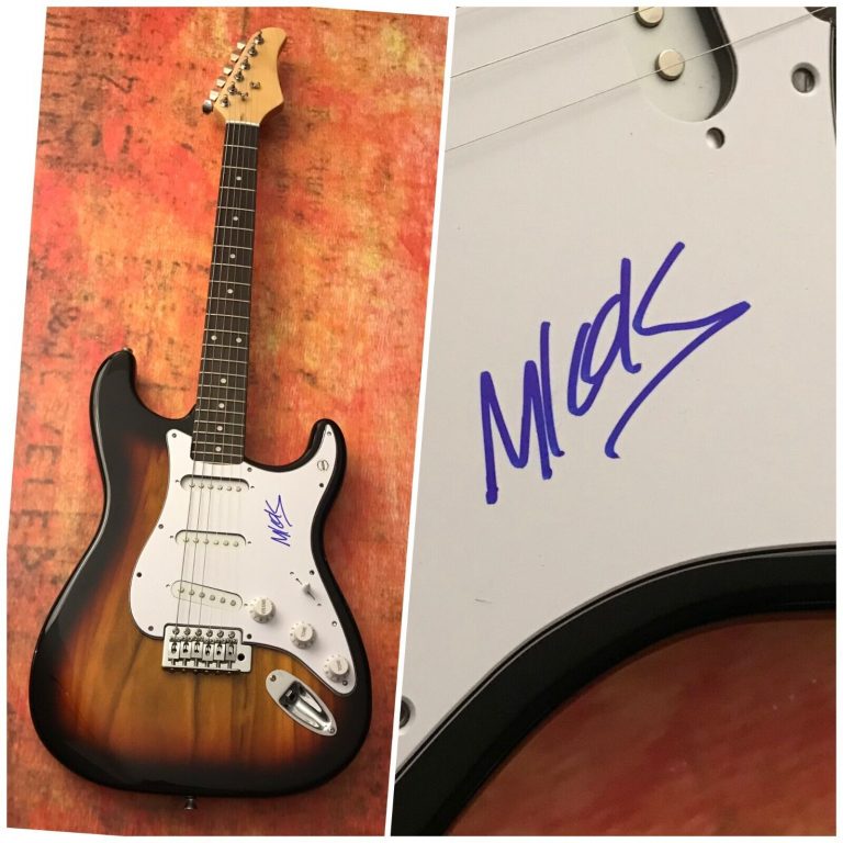 GFA THIS IS NOT THE END QUIET * MILCK * SIGNED ELECTRIC GUITAR M2 COA COLLECTIBLE MEMORABILIA