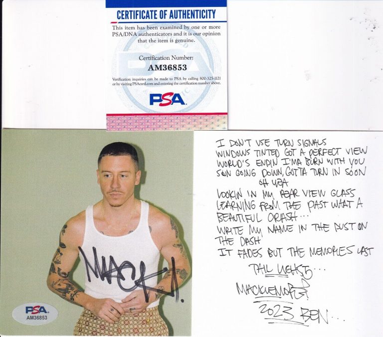MACKLEMORE SIGNED (BEN) CD COVER 4.5 X 4.5 ART CARD PSA/DNA COA AM36853
 COLLECTIBLE MEMORABILIA