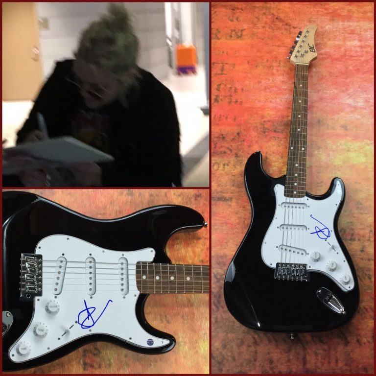 GFA EX’S & OH’S * ELLE KING * SIGNED AUTOGRAPH ELECTRIC GUITAR PROOF AD1 COA COLLECTIBLE MEMORABILIA