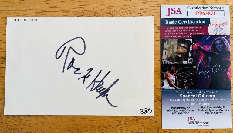 ROCK HUDSON SIGNED AUTOGRAPHED 4×6 CARD JSA CERTIFIED GIANT PILLOW TALK
 COLLECTIBLE MEMORABILIA