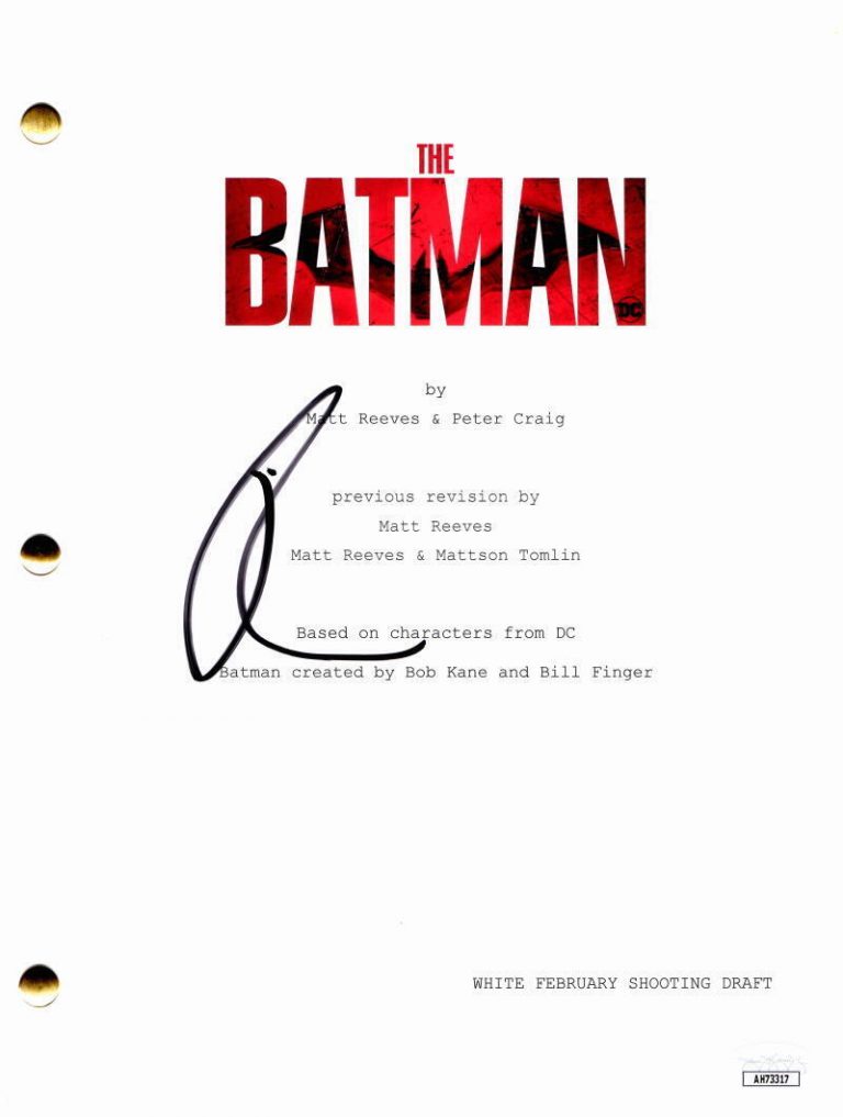 ROBERT PATTINSON SIGNED AUTOGRAPH THE BATMAN FULL MOVIE SCRIPT – BRUCE WAYNE JSA
 COLLECTIBLE MEMORABILIA
