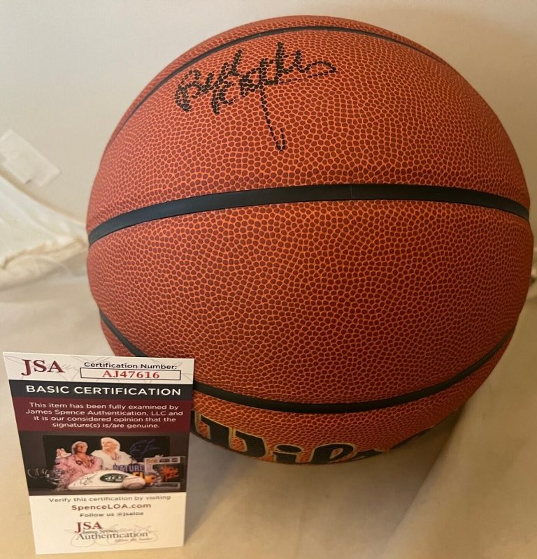BILL RAFTERY SETON HALL PIRATES SIGNED NCAA BASKETBALL BALL AUTOGRAPHED JSA
 COLLECTIBLE MEMORABILIA