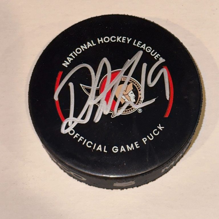 DRAKE BATHERSON SIGNED OTTAWA SENATORS OFFICIAL GAME PUCK BECKETT AUTH BAS
 COLLECTIBLE MEMORABILIA