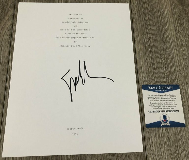 SPIKE LEE SIGNED AUTOGRAPH MALCOLM X 150 PAGE SCRIPT W/PROOF & BECKETT BAS COA
 COLLECTIBLE MEMORABILIA