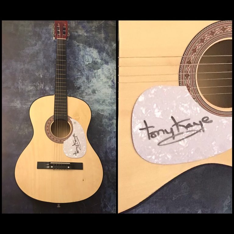 GFA YES PROG BAND ORIGINAL * TONY KAYE * SIGNED ACOUSTIC GUITAR COA
 COLLECTIBLE MEMORABILIA
