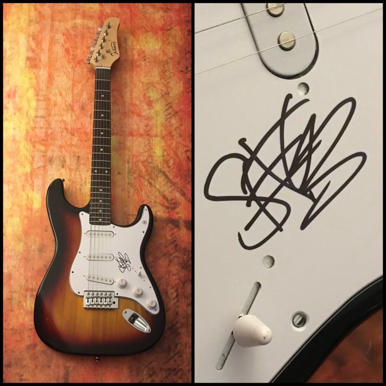 GFA SUMO CYCO BAND SINGER * SKYE SWEETNAM * SIGNED ELECTRIC GUITAR PROOF S5 COA
 COLLECTIBLE MEMORABILIA