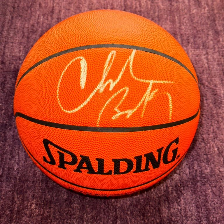 CHARLES BARKLEY (76ERS) SIGNED SPALDING BASKETBALL BECKETT AUTH (BAS)
 COLLECTIBLE MEMORABILIA