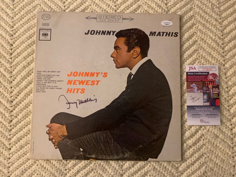 JOHNNY MATHIS SIGNED NEEEST HITS VINYL RECORD ALBUM JSA AUTHENTICATED COA
 COLLECTIBLE MEMORABILIA