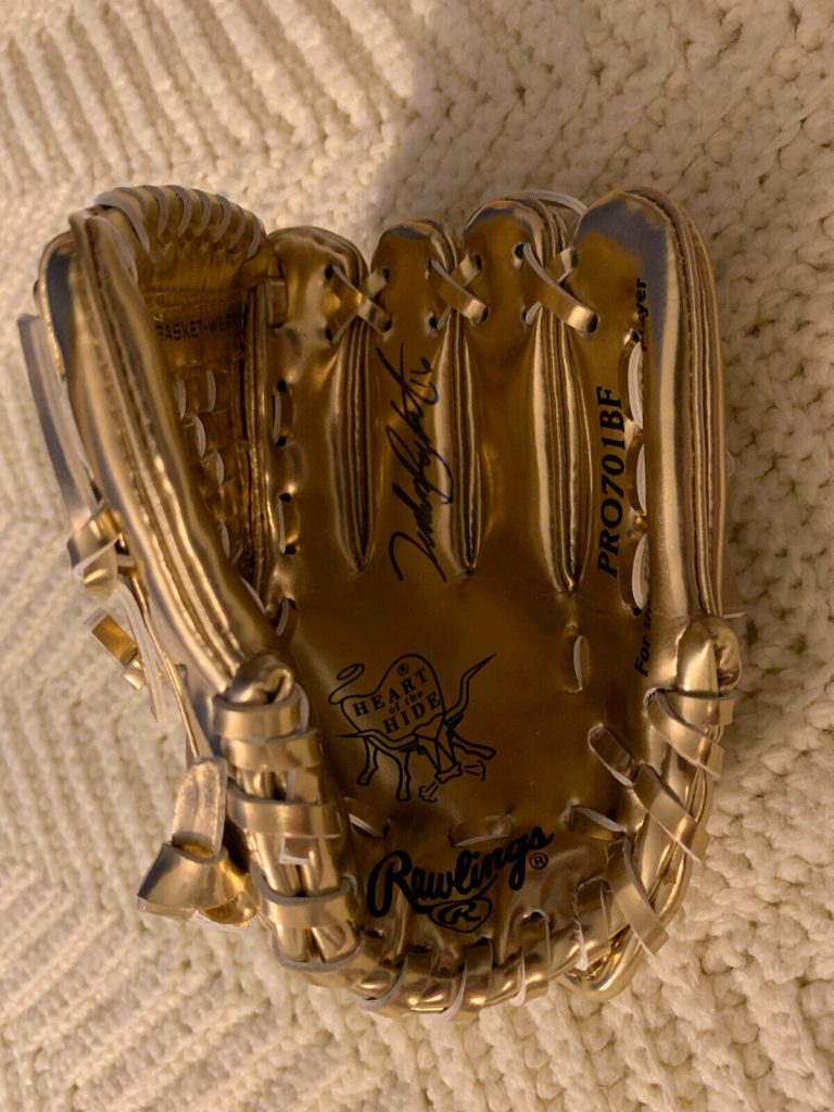 TUCKER BARNHART SIGNED MINI RAWLINGS GOLD GLOVE AUTOGRAPHED DETROIT TIGERS REDS
 COLLECTIBLE MEMORABILIA