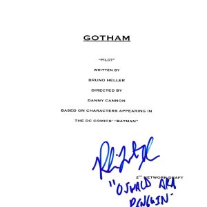 ROBIN LORD TAYLOR SIGNED GOTHAM PILOT SCRIPT BECKETT BAS AUTOGRAPH AUTO B COLLECTIBLE MEMORABILIA