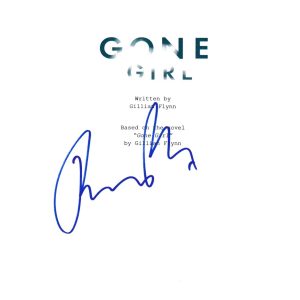 ROSAMUND PIKE SIGNED GONE GIRL SCRIPT BECKETT BAS AUTOGRAPH AUTO COA COLLECTIBLE MEMORABILIA