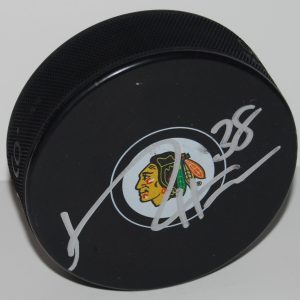 RYAN HARTMAN signed (CHICAGO BLACKHAWKS) souvenir logo hockey puck W/COA #2 Collectible Memorabilia