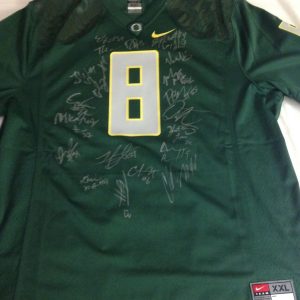 2014 Oregon Ducks Team Signed Football Jersey w/COA National Championship #1 Collectible Memorabilia