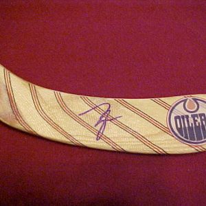 EDMONTON OILERS TAYLOR HALL SIGNED FULL SIZE HALL MODEL STICK Collectible Memorabilia