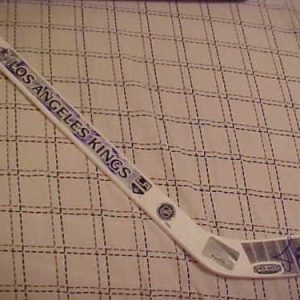 LOS ANGELES KINGS ALEXEI PONIKAROVSKY SIGNED LOGO STICK Collectible Memorabilia
