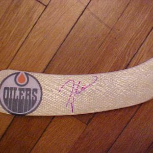 EDMONTON OILERS TAYLOR HALL SIGNED FULL SIZE ADULT HOCKEY STICK Collectible Memorabilia