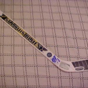 ST. LOUIS BLUE MATT D'AGOSTINI SIGNED LOGO STICK YOUNG Collectible Memorabilia
