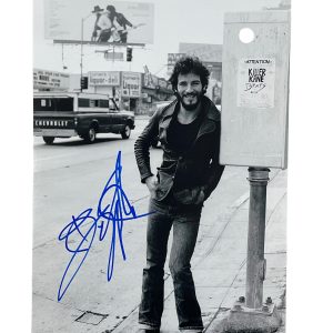 BRUCE SPRINGSTEEN SIGNED 12X18 PHOTO AUTHENTIC AUTOGRAPH BORN TO RUN BECKETT LOA Collectible Memorabilia