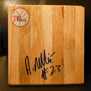 PHILADELPHIA 76ERS ARNETT MOULTRIE SIGNED FLOOR TILE Collectible Memorabilia
