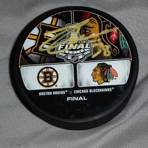 2013 BOSTON BRUINS JORDAN CARON SIGNED STANLEY CUP PUCK Collectible Memorabilia