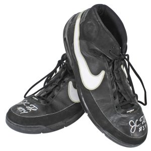 Kings Jason Thompson Signed 2008 Game Used Nike Vis Air Sweet TB Shoes BAS