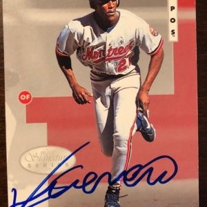 Vladimir Guerrero signed autographed card 1996 Leaf Signature Series