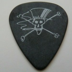 SLASH GUNS & ROSES VELVET REVOLVER NO SIGNATURE ERROR TOUR ISSUED GUITAR PICK