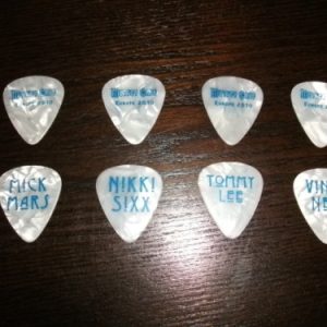 Motley Crue 4 Guitar Pick Set Europe 2010 Blue On Pearl