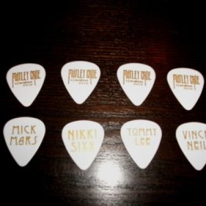 Motley Crue 4 Guitar Pick Set Ozzfest 2010 Gold White