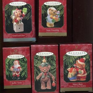 LOT OF 5 HALLMARK ORNAMENTS FROM LATE 90's ALL NEW IN ORIGINAL BOXES AWESOME