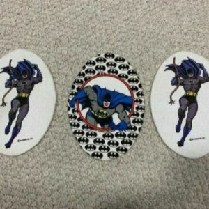 BATMAN LOT OF 3 VINTAGE OVAL PATCHES FROM 1977 VERY RARE AMAZING CONDITION