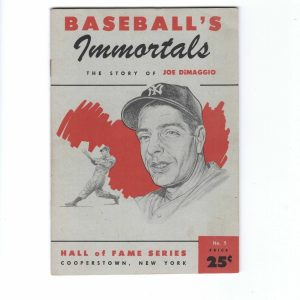 JOE DIMAGGIO BASEBALL IMMORTALS BOOKLET+DUKE SNIDER/BROOKS ROBINSON COMIC BOOKS