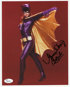 YVONNE CRAIG HAND SIGNED 8x10 COLOR PHOTO VERY SEXY BATGIRL JSA