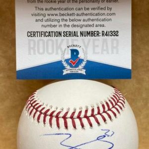 TREVOR STEPHAN NEW YORK YANKEES ROOKIE YEAR SIGNED M.L. BASEBALL BECKETT R41332