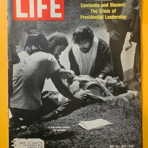 MAY 15, 1970 LIFE MAGAZINE TRAGEDY AT KENT