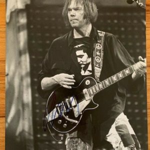 NEIL YOUNG HAND SIGNED 11x14 PHOTO AMAZING IN CONCERT POSE JSA LETTER