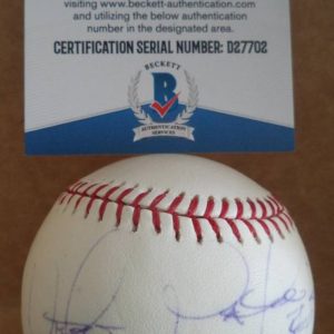 VICTOR MARTINEZ TIGERS/INDIANS/RED SOX SIGNED AUTO M.L. BASEBALL BECKETT D27702