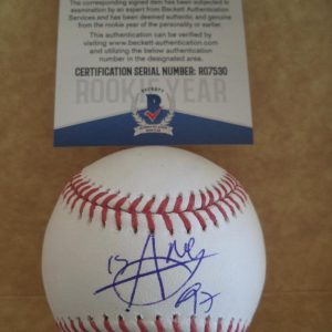 YANIO PEREZ TEXAS RANGERS CUBA ROOKIE YEAR SIGNED M.L. BASEBALL BECKETT R07530