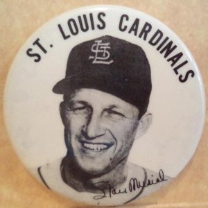 STAN MUSIAL 2 1/4 PINBACK BUTTON CARDINALS HOFER