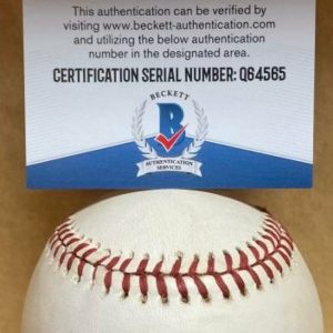 LEE MACPHAIL HOF 98 SIGNED ON A.L. LEE MACPHAIL RARE BASEBALL BECKETT Q64565