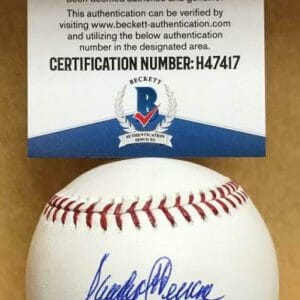 SANDY ALOMAR ANGELS/YANKEES SIGNED AUTO M.L. BASEBALL BECKETT H47417