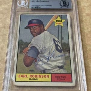 1961 TOPPS EARL ROBINSON ORIOLES DECEASED SIGNED CARD BECKETT AUTHENTIC AUTO