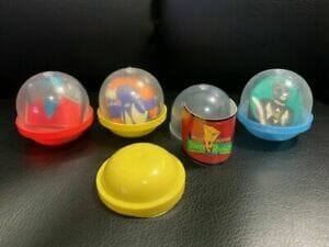 LOT OF 4 MIGHTY MORPHIN POWER RANGERS ITEMS FROM GUM BALL MACHINES VINTAGE+RARE