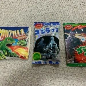 GODZILLA LOT OF 2 UNOPENED+VINTAGE BUBBLE GUM+GUMMI CANDY+BONUS WRAPPER RARE