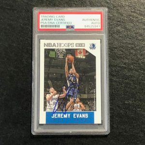 2015-16 NBA Hoops #93 Jeremy Evans Signed Card AUTO PSA Slabbed Mavericks
