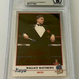 Wallace Matthews Boxing signed 1991 Kayo #17 Card autographed Beckett Slabbed #2
Opens in a new window or tab