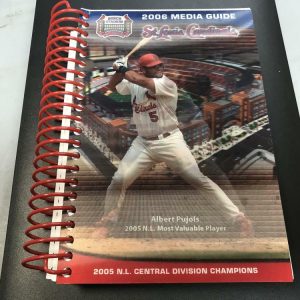 2006 ST. LOUIS CARDINALS MEDIA GUIDE PUJOLS 3D
