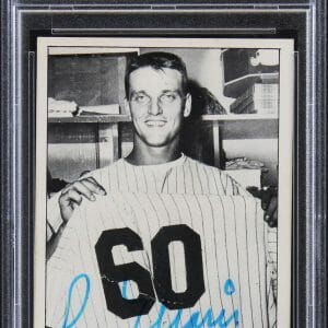 Yankees Roger Maris Signed 1982 Renata Galasso '61 B&W #1 Card Auto 8 PSA Slab
Opens in a new window or tab