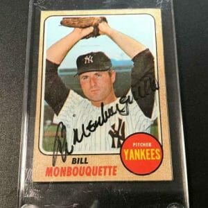 1968 TOPPS BILL MONBOQUETTE SIGNED AUTOGRAPHED VINTAGE CARD W/CASE COA
